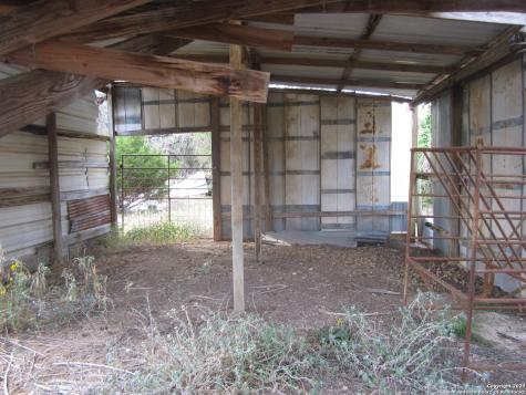 1318 Oakridge Lane Pipe Creek TX 78063