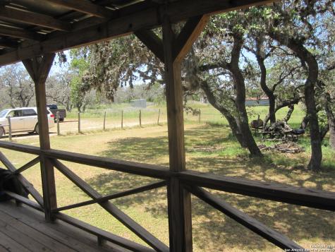 1318 Oakridge Lane Pipe Creek TX 78063