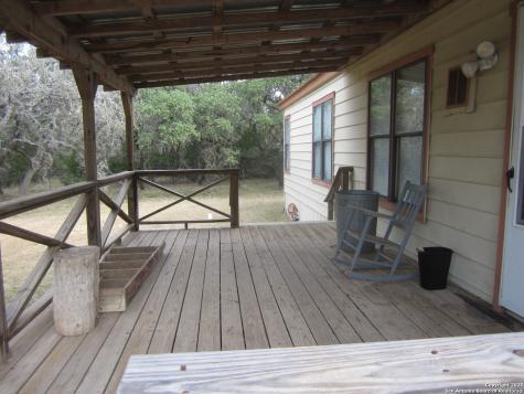 1318 Oakridge Lane Pipe Creek TX 78063