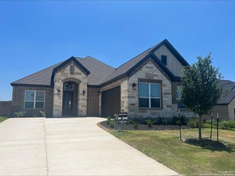 175 Azalea Alley Castroville TX 78009