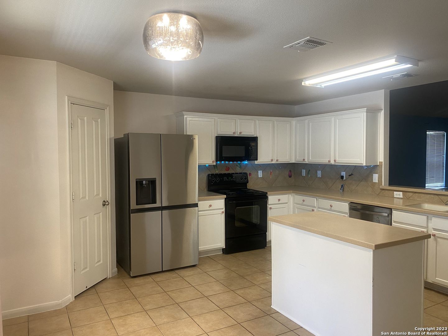 1006 Magnolia Summit San Antonio TX 78251