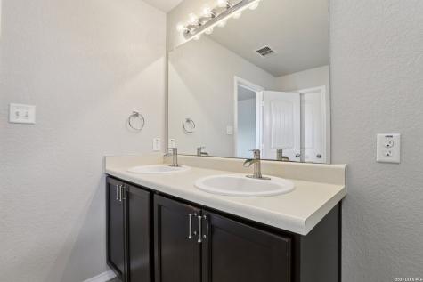7426 Galileo Line San Antonio TX 78252