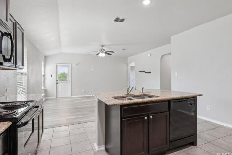7426 Galileo Line San Antonio TX 78252