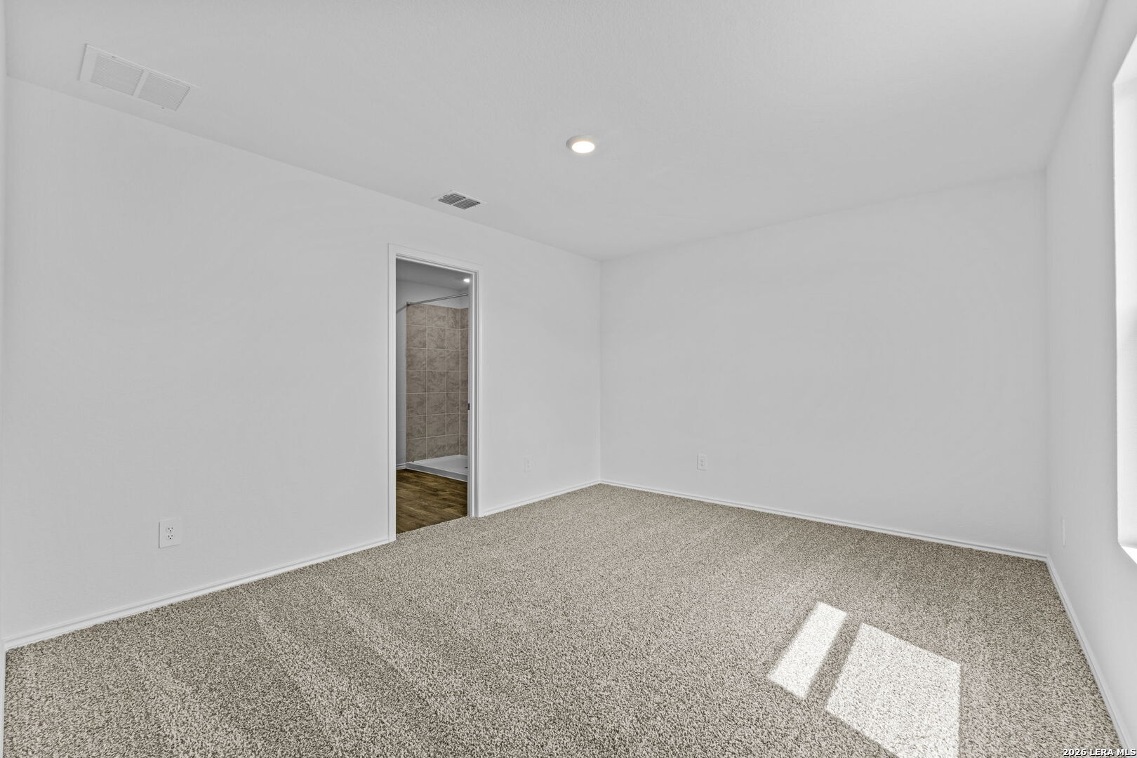 12524 Spoor Valley Converse TX 78109