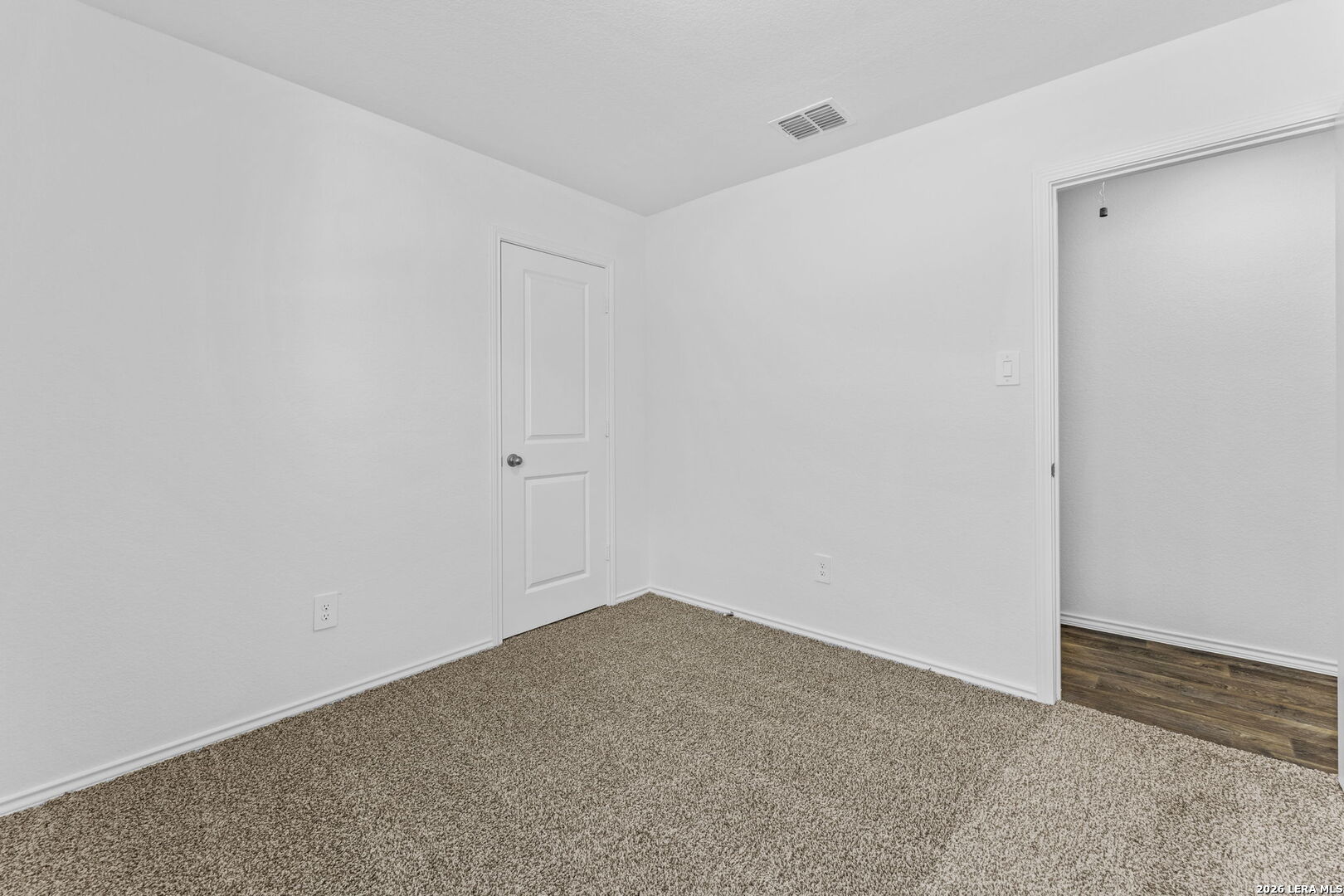 12524 Spoor Valley Converse TX 78109