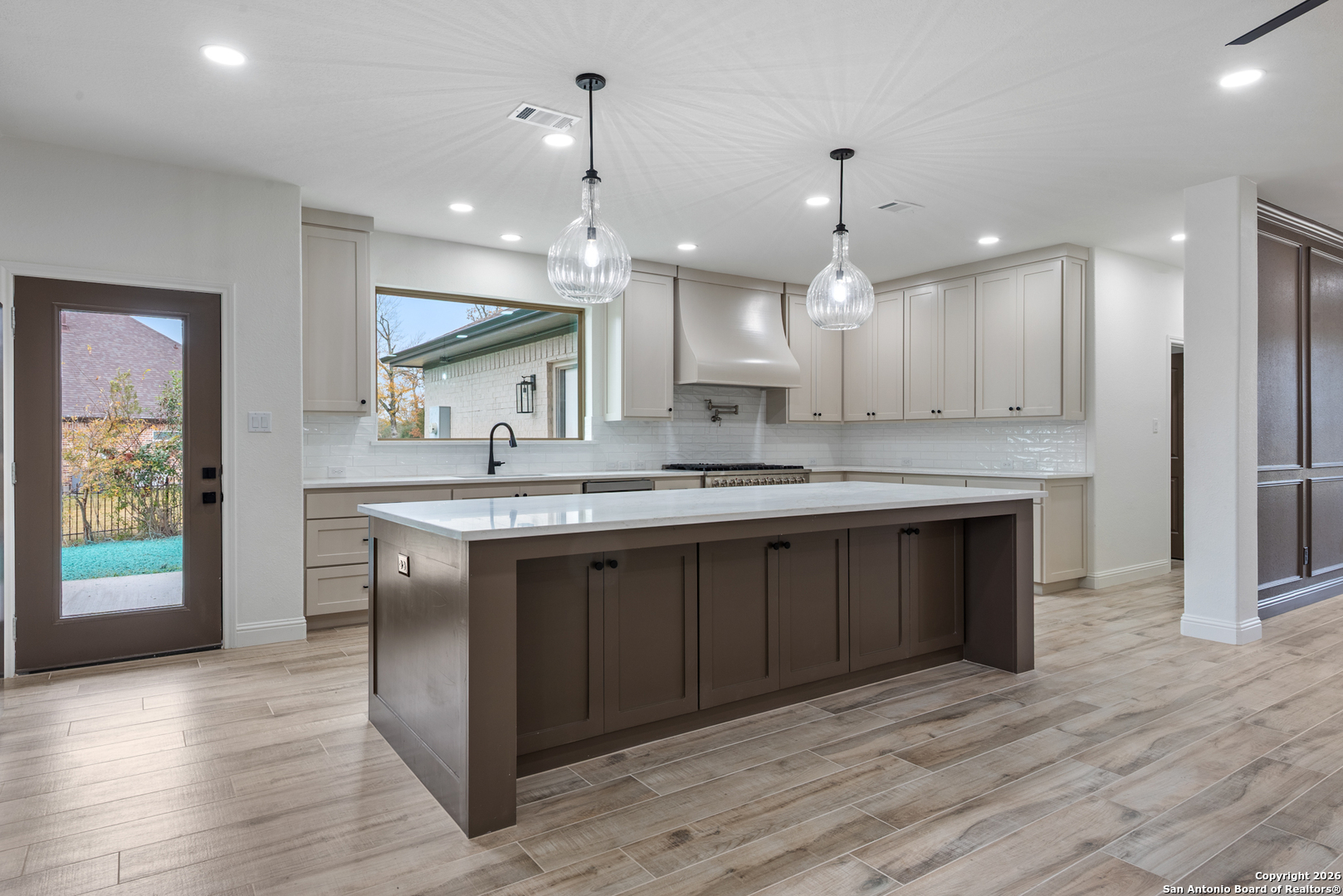 10024 Lancaster Iola TX 77861