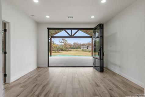 10024 Lancaster Iola TX 77861