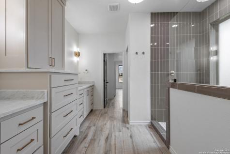10024 Lancaster Iola TX 77861