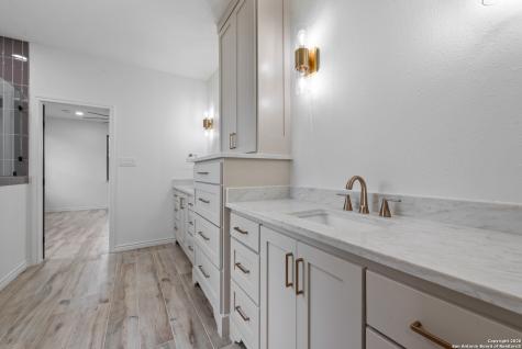 10024 Lancaster Iola TX 77861