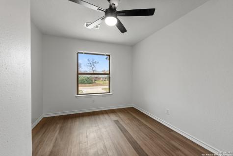 10024 Lancaster Iola TX 77861