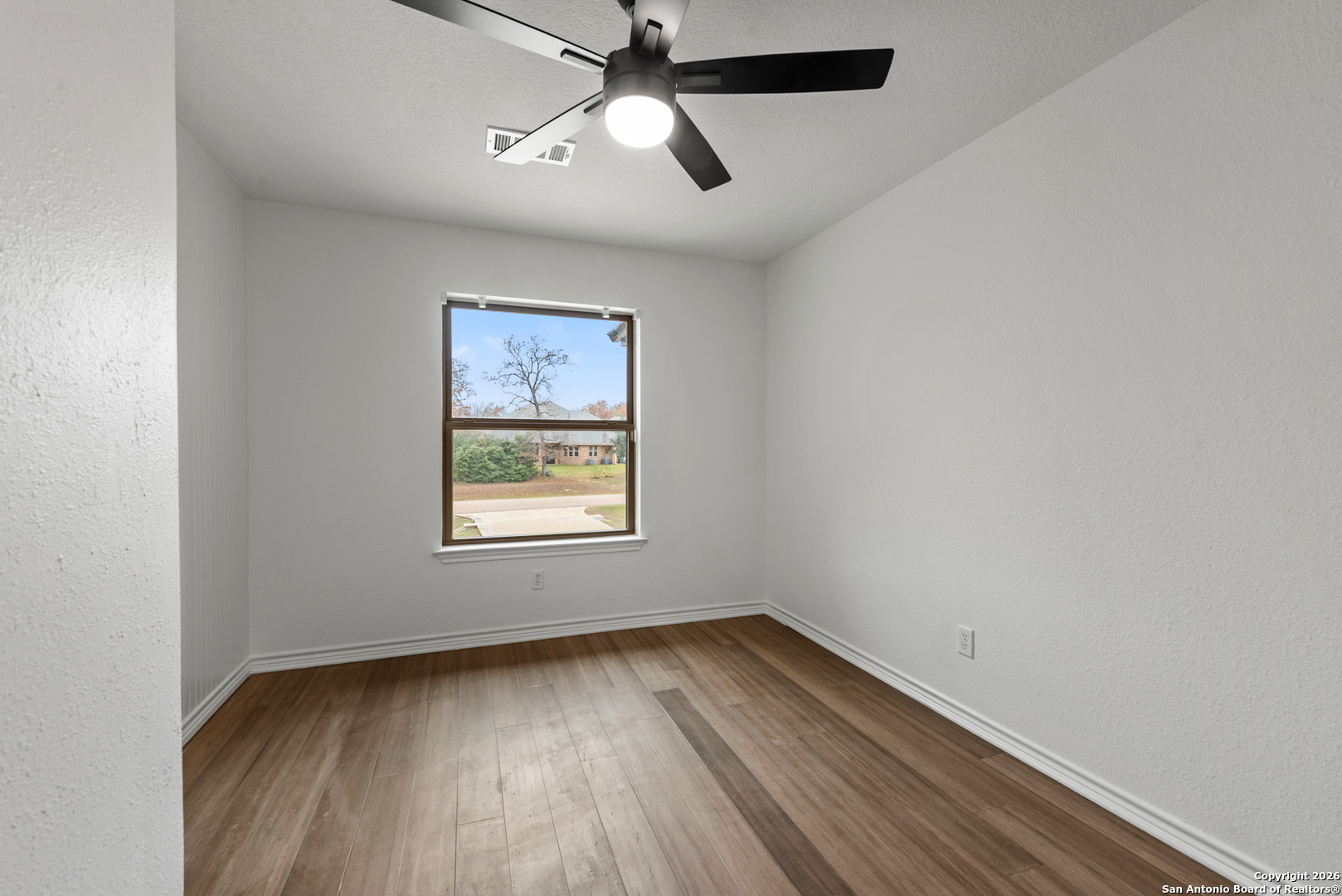 10024 Lancaster Iola TX 77861