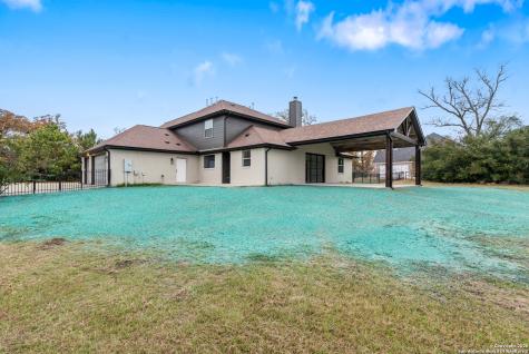 10024 Lancaster Iola TX 77861