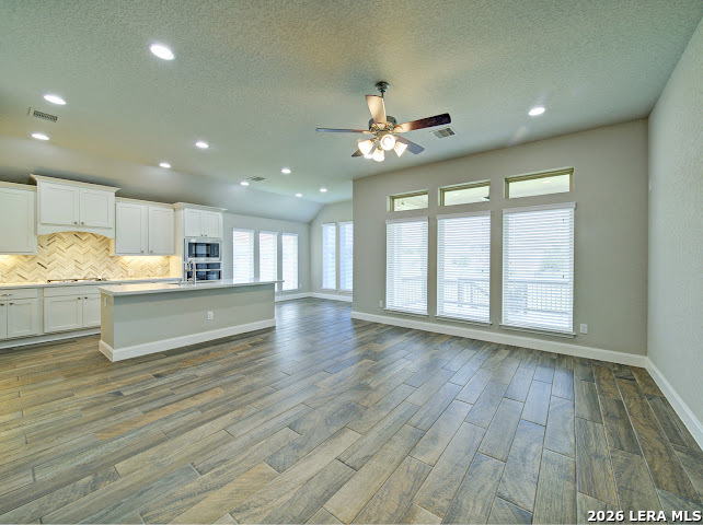6575 Mason Valley Schertz TX 78108