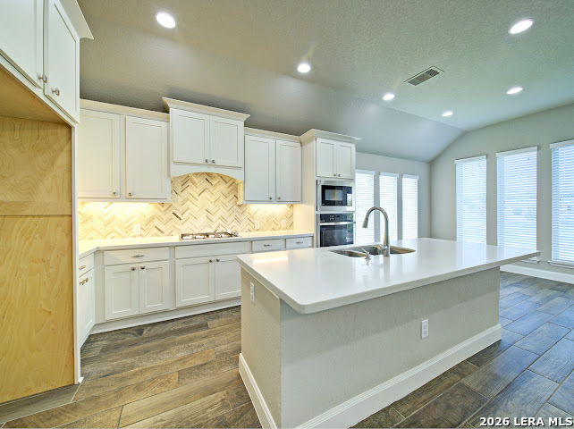 6575 Mason Valley Schertz TX 78108