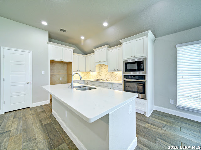 6575 Mason Valley Schertz TX 78108