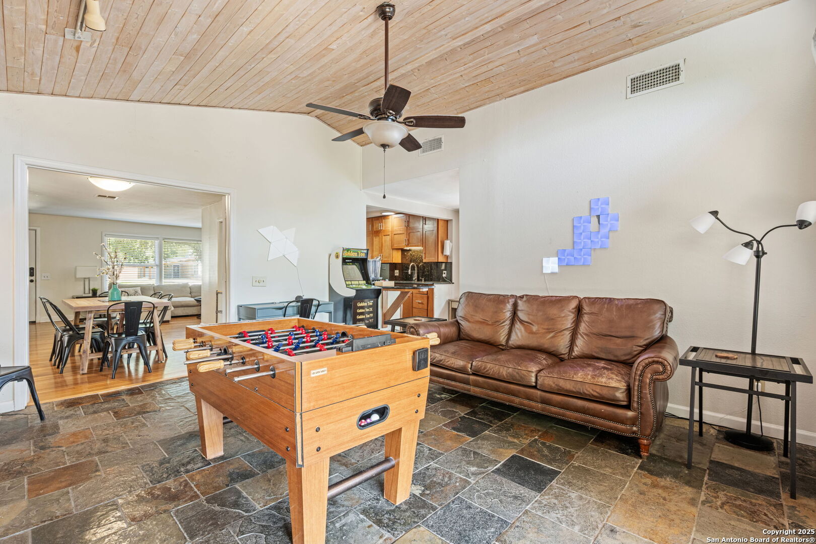 122 Brees San Antonio TX 78209