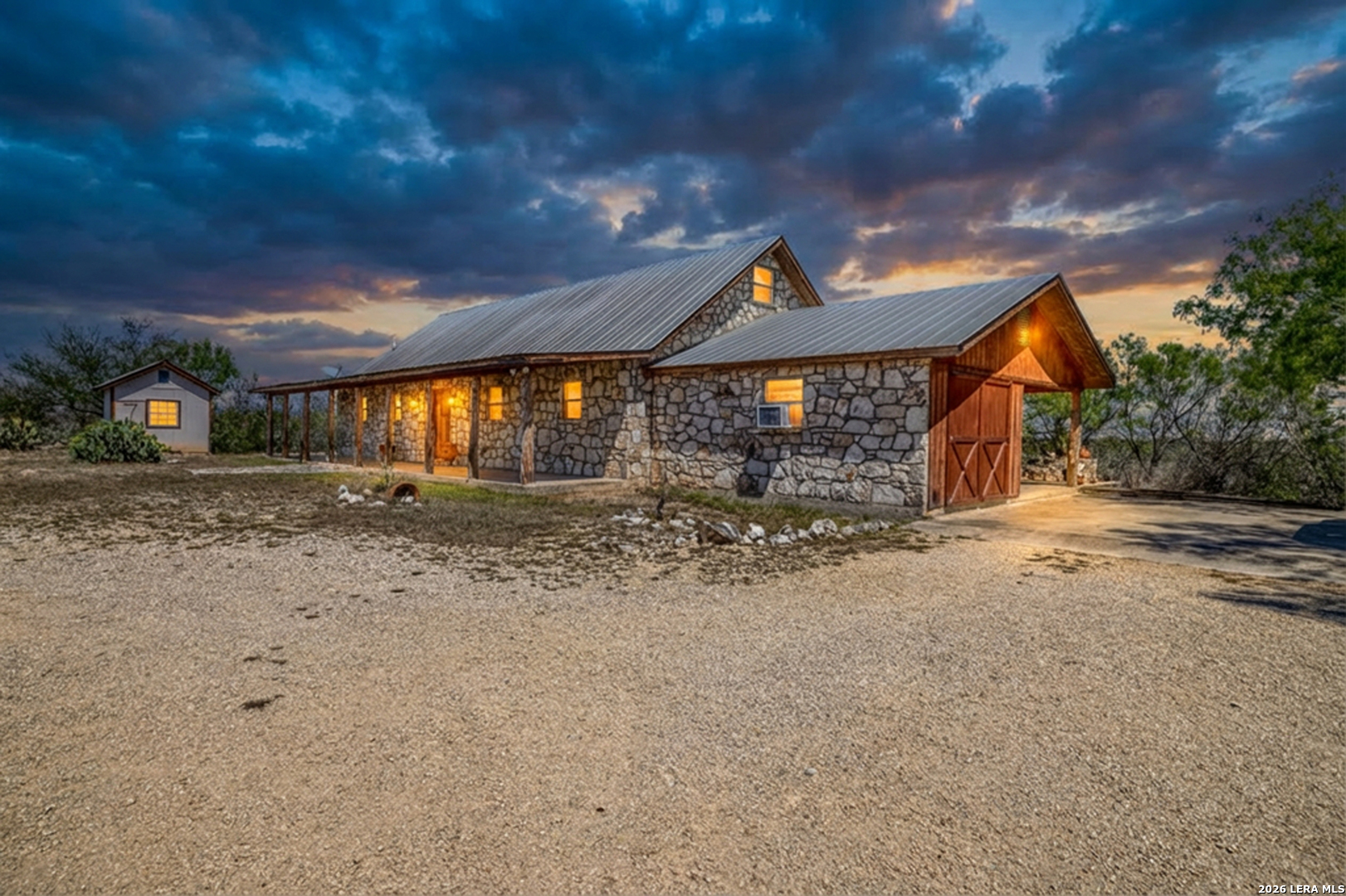 2292 County Road 400 Uvalde TX 78801