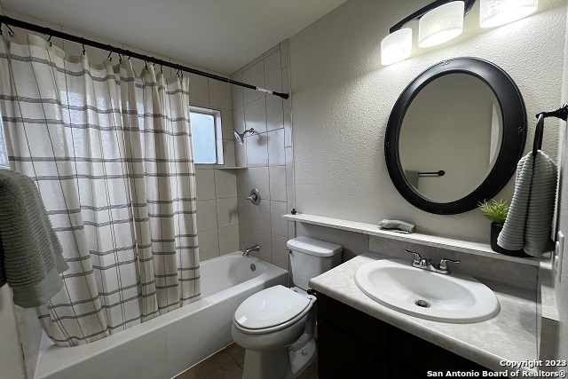 11619 Honey Grove Street Live Oak TX 78233