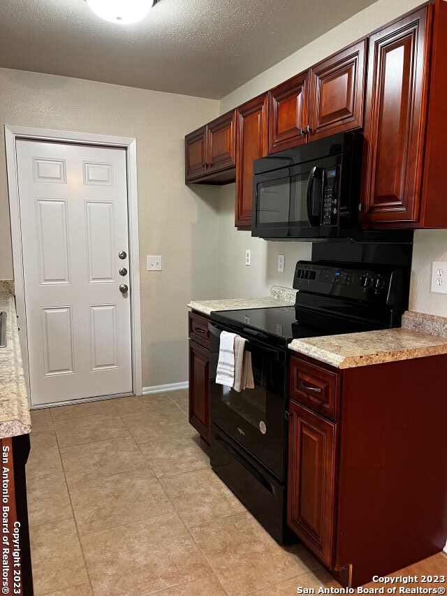 11619 Honey Grove Street Live Oak TX 78233