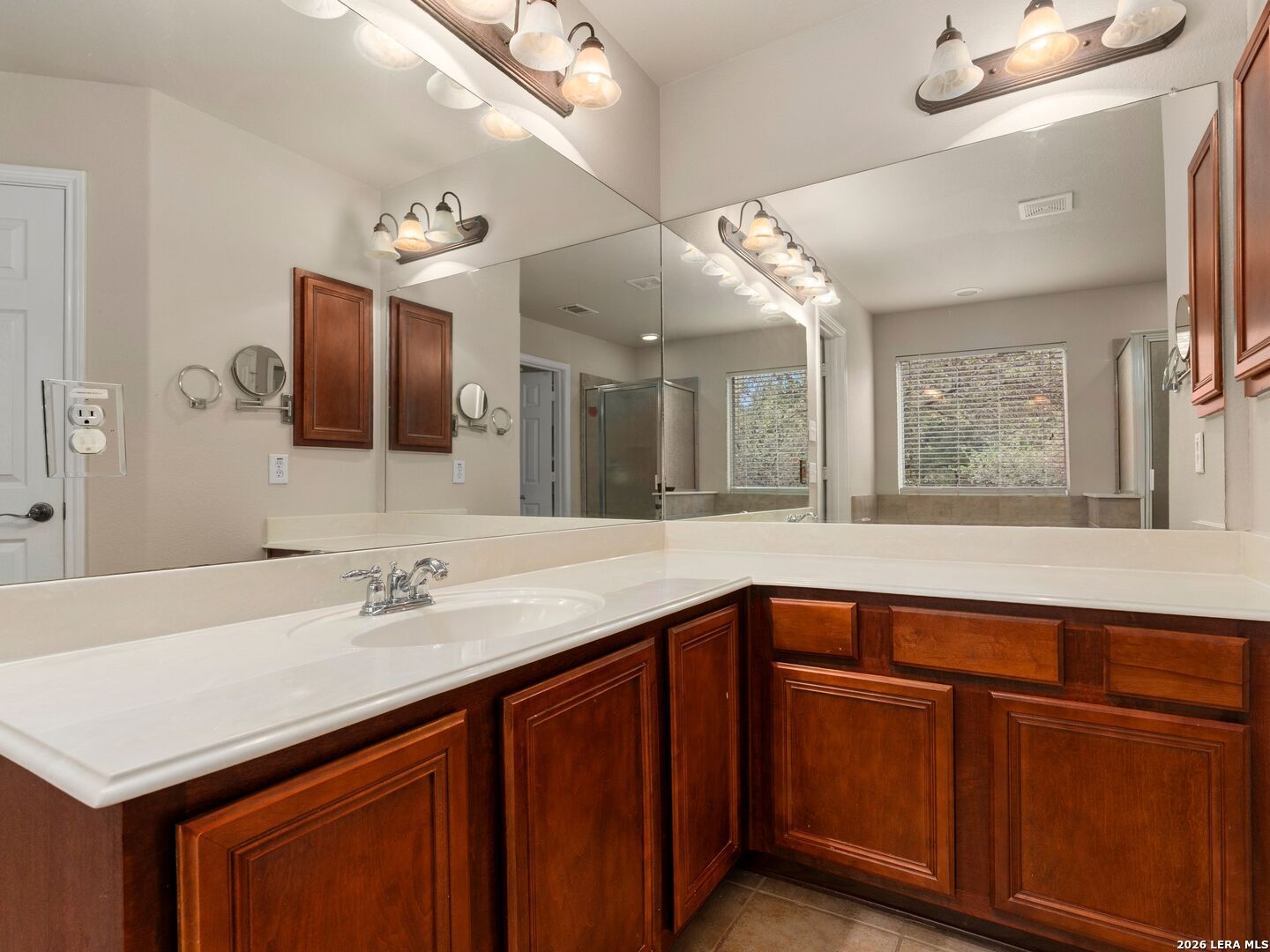 703 Stable Glen Drive San Antonio TX 78245