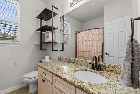 221 Ludwig Drive Boerne TX 78006