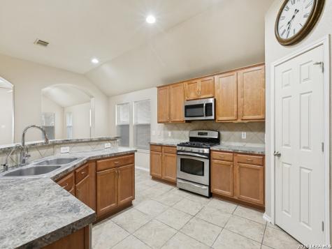 9614 Ed Wiseman Trail San Antonio TX 78251