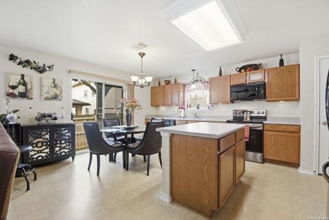 87 Booker Palm San Antonio TX 78239