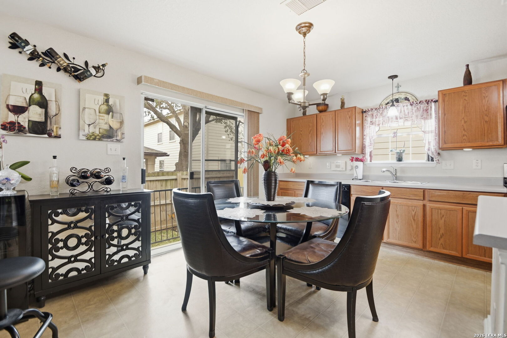 87 Booker Palm San Antonio TX 78239