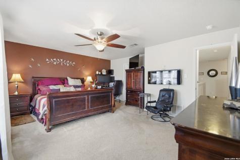 87 Booker Palm San Antonio TX 78239