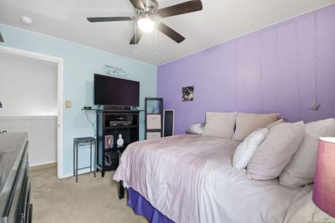 87 Booker Palm San Antonio TX 78239