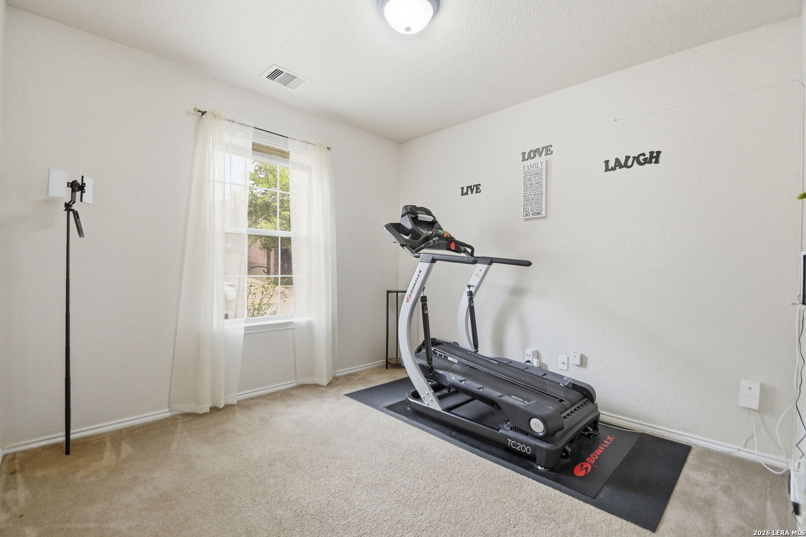 87 Booker Palm San Antonio TX 78239