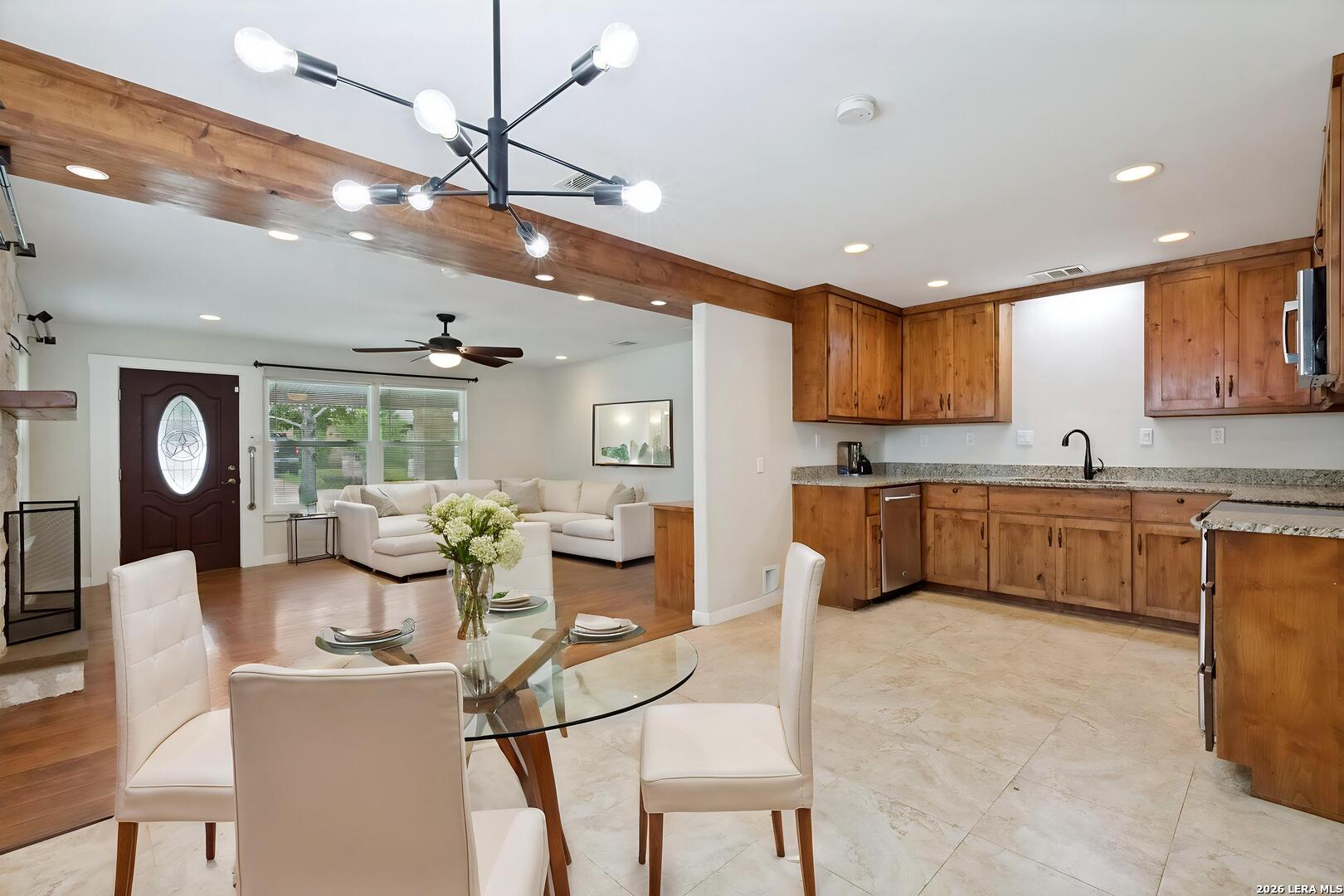 3221 John Campbells Trail Austin TX 78735