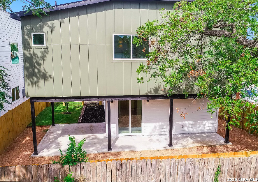 606 S Hackberry San Antonio TX 78203