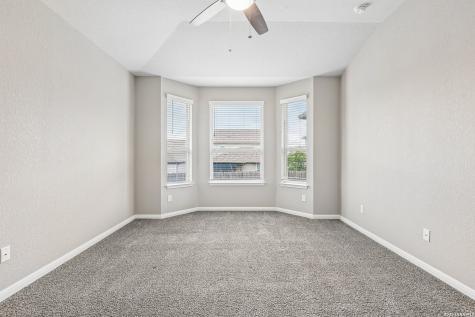 4927 Ranahan Pass St.hedwig TX 78152