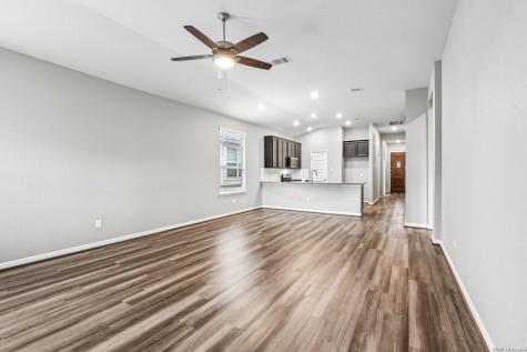 4927 Ranahan Pass St.hedwig TX 78152