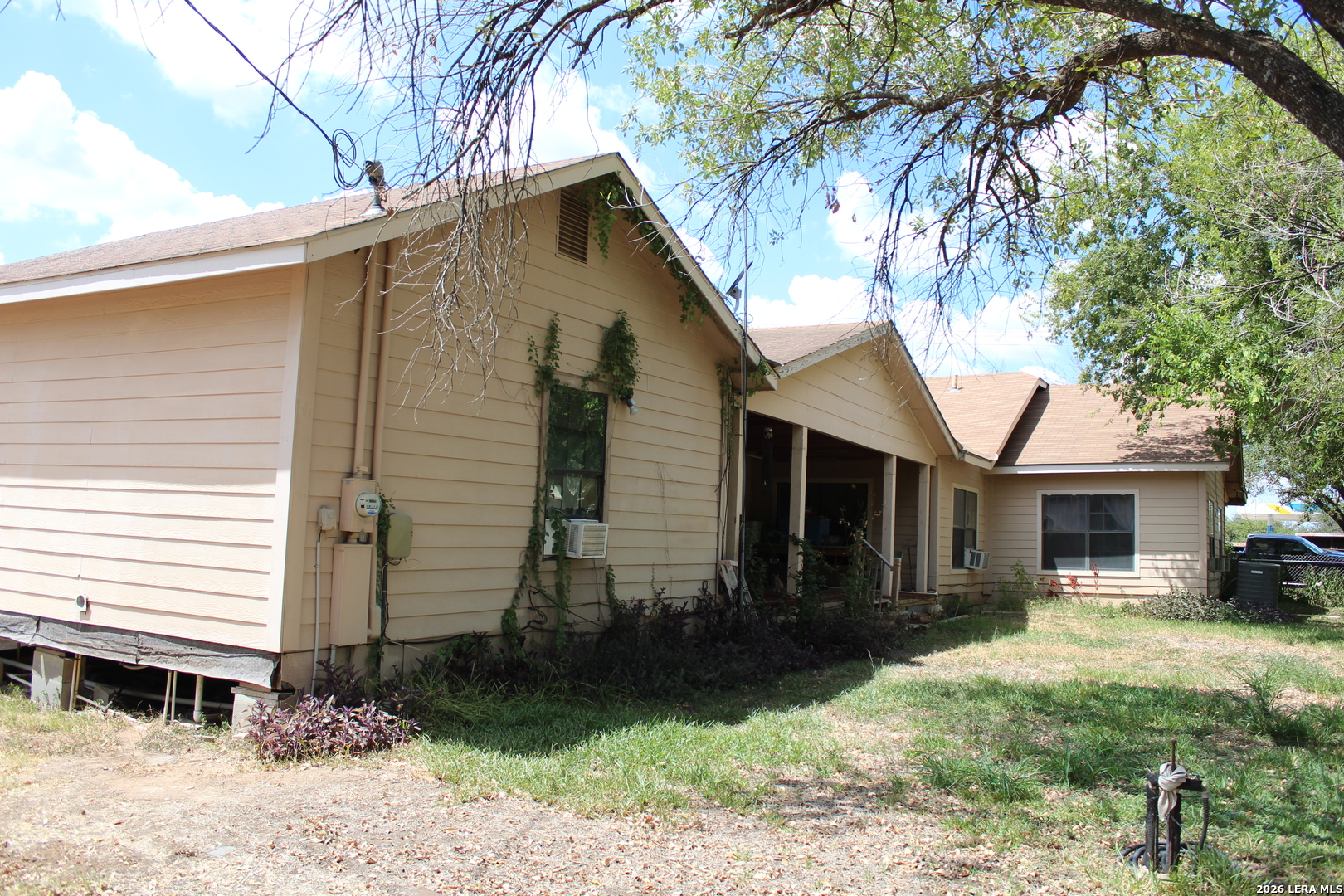 272 Jourdanton Charlotte TX 78011