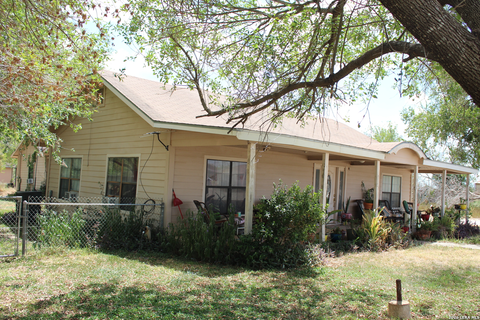 272 Jourdanton Charlotte TX 78011