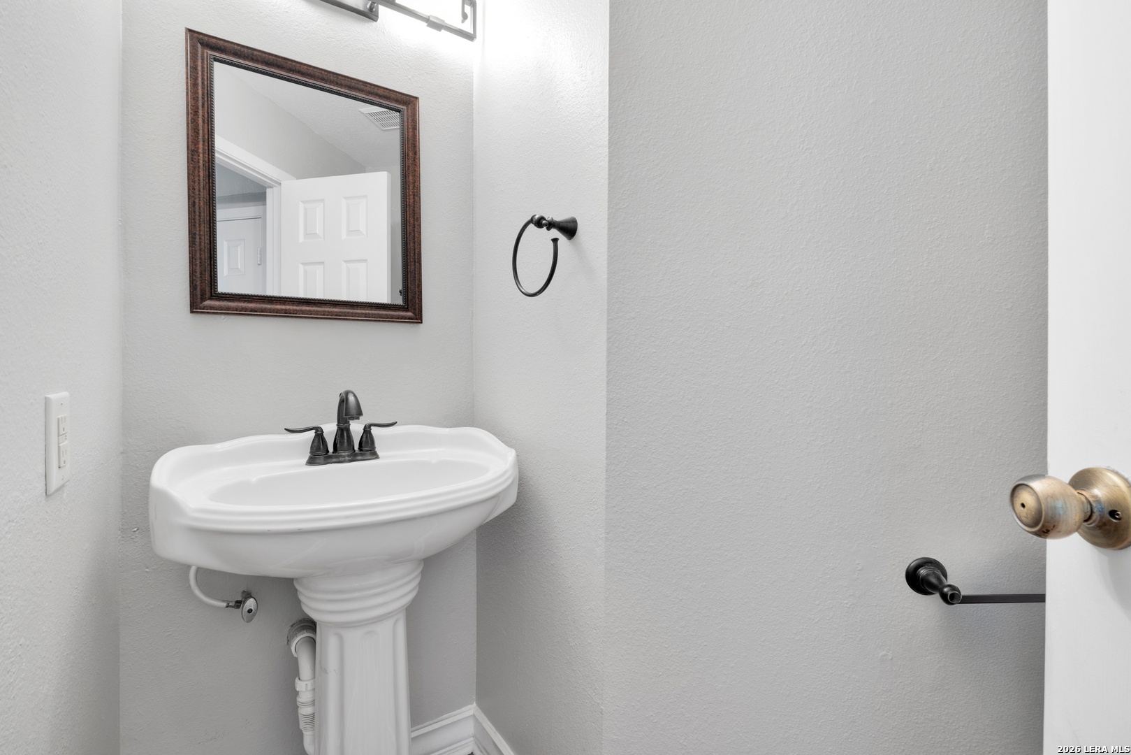 7502 Beaver Tree San Antonio TX 78249