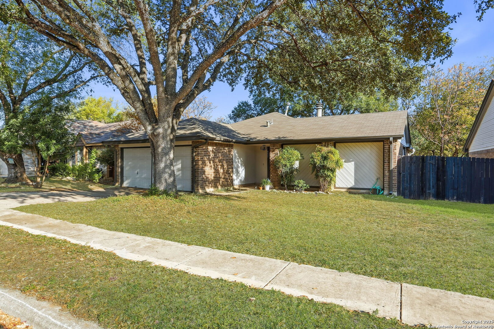 6432 Forest Village San Antonio TX 78250