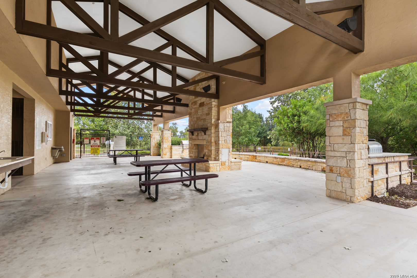 8214 Oak Harvest San Antonio TX 78254