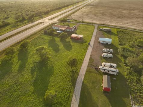 126 County Road 613 Skidmore TX 78389
