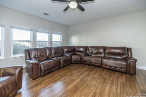 2243 Sunderidge San Antonio TX 78260