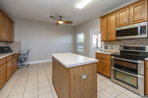 2243 Sunderidge San Antonio TX 78260