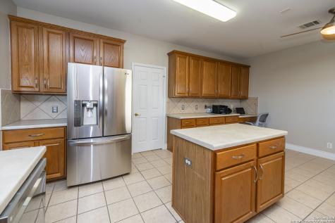 2243 Sunderidge San Antonio TX 78260
