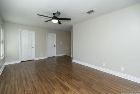 2243 Sunderidge San Antonio TX 78260