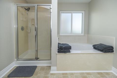 2243 Sunderidge San Antonio TX 78260
