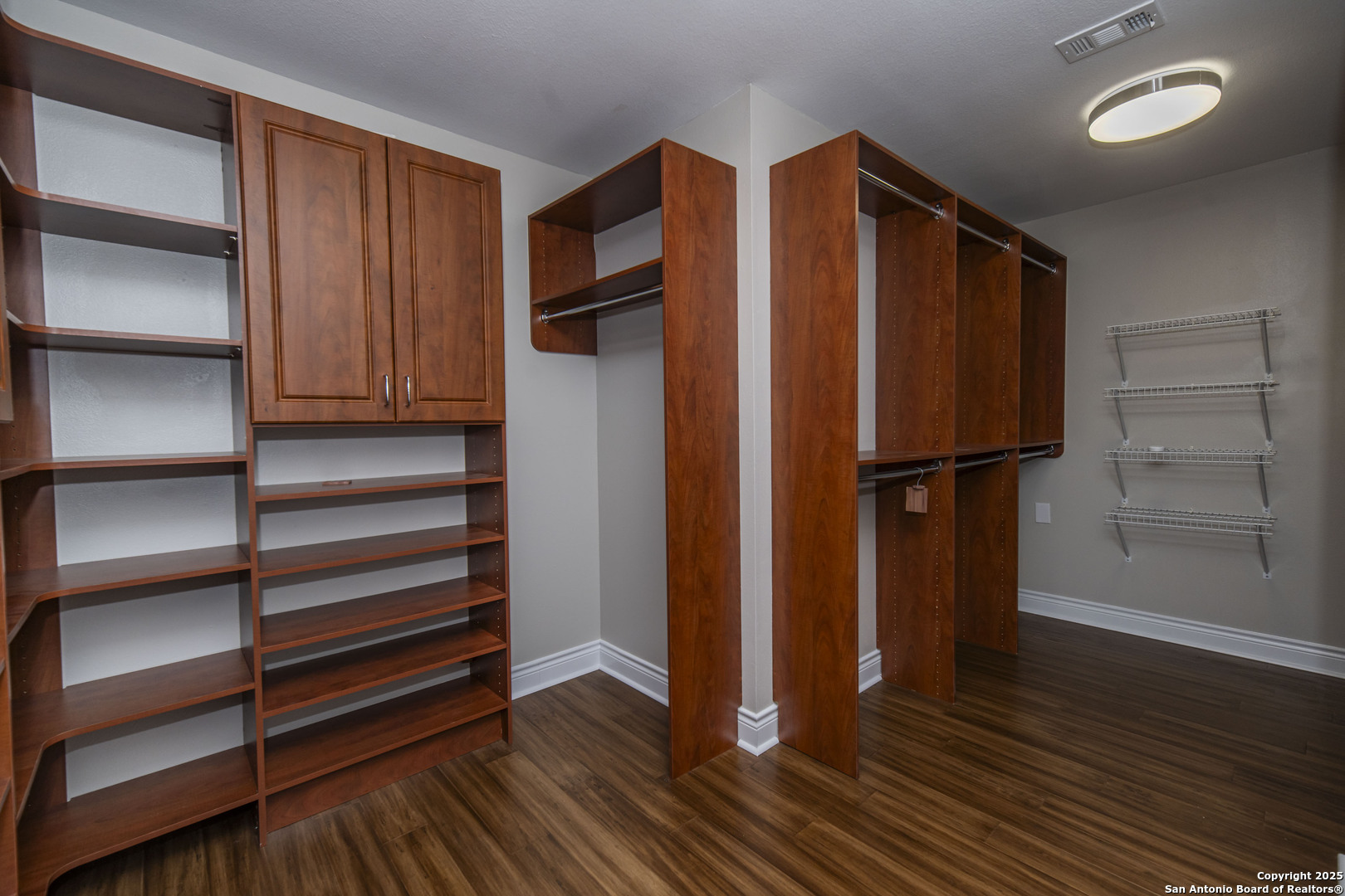 2243 Sunderidge San Antonio TX 78260