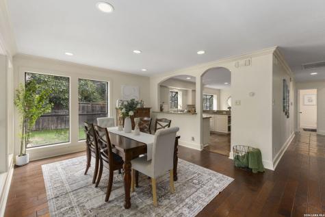 415 Woodway Forest Drive San Antonio TX 78216