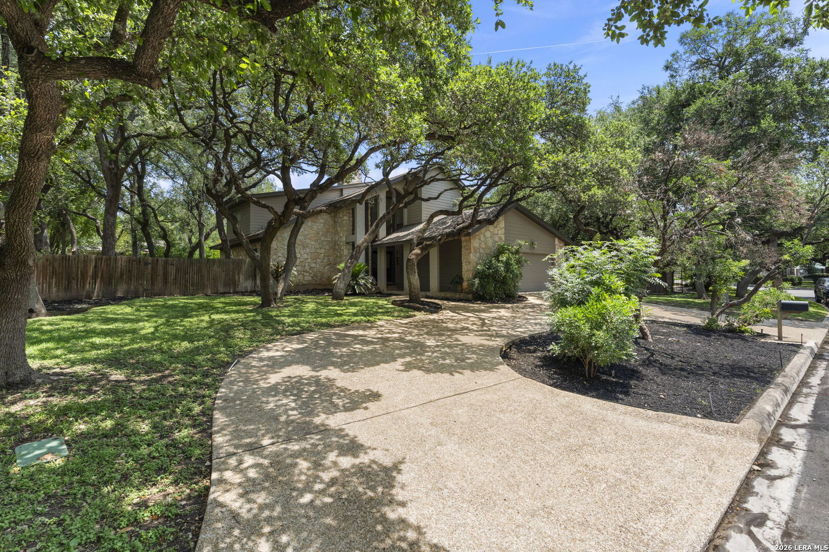 415 Woodway Forest Drive San Antonio TX 78216