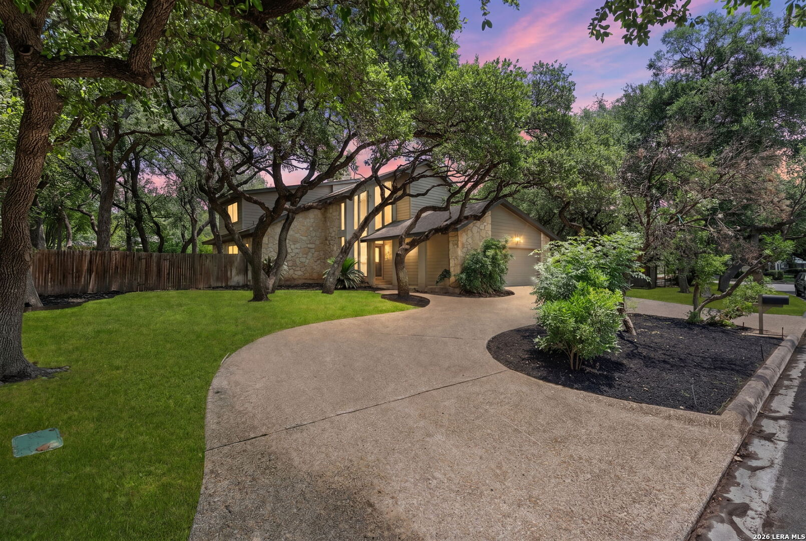 415 Woodway Forest Drive San Antonio TX 78216
